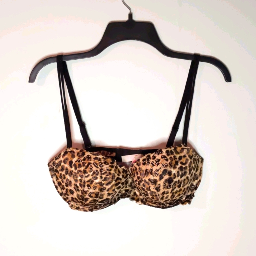 Victoria's Secret Pink bra